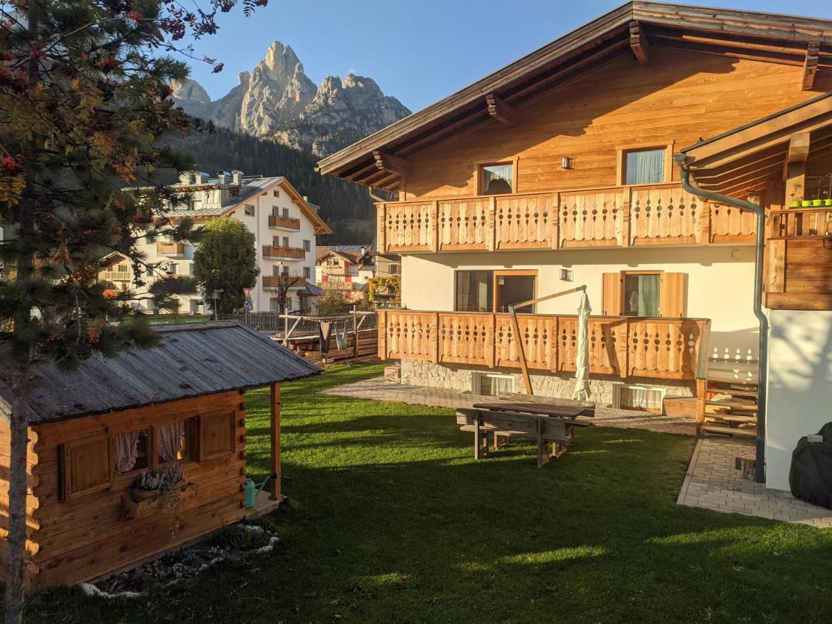 Ciasa Giorgina Apartment Pozza di Fassa Exterior photo